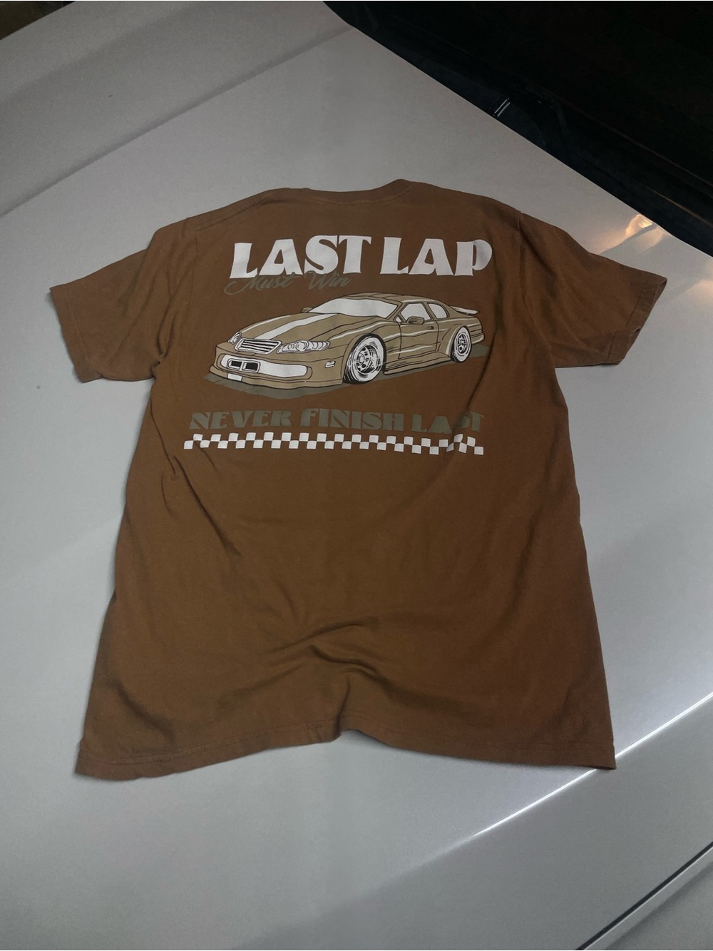 Last Lap Men's Brown Graphic Short-Sleeve Tee Size M